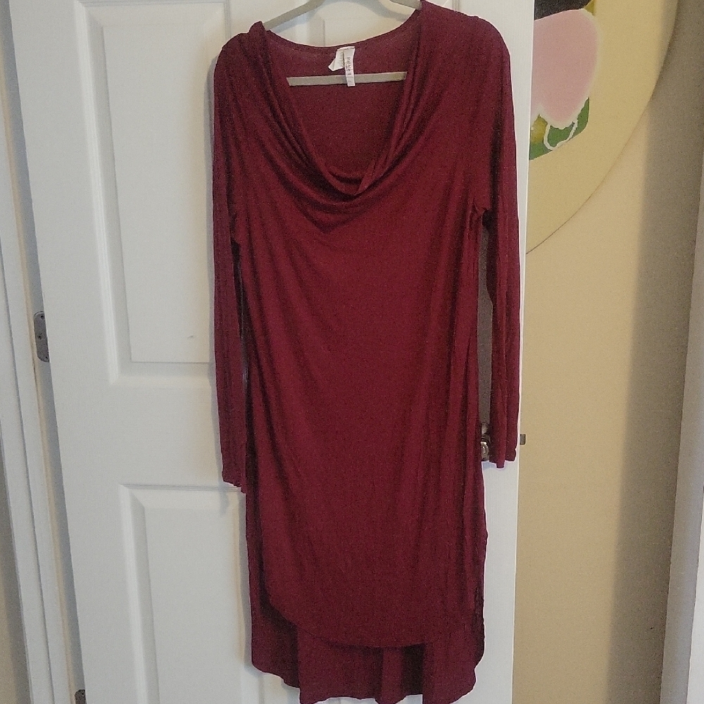 Bubble B, U.S.A. Long Sleeve scoop cowel neck longer back Burgundy Dress Sz3XL